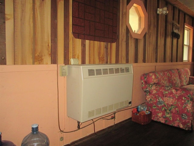 details with heating unit