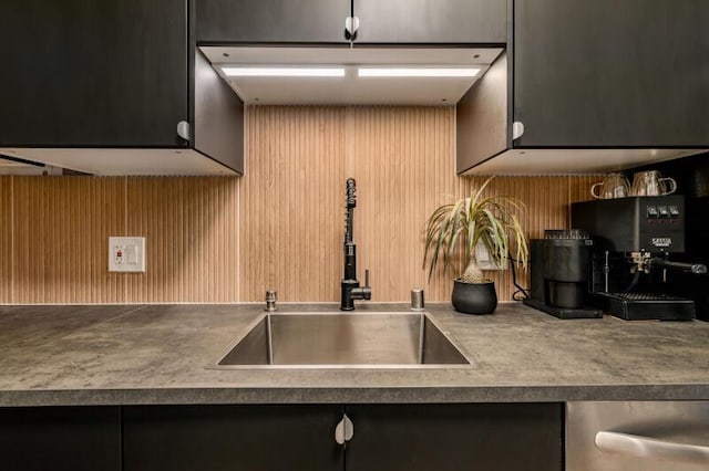 kitchen featuring sink