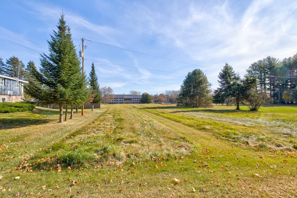 Oconto Ave, Peshtigo, WI 54157