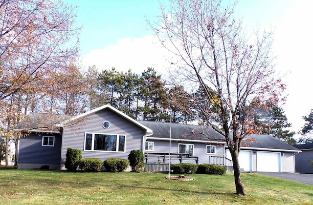 701 S Adams St, Thorp, WI 54771 - ranch-style home featuring a front yard