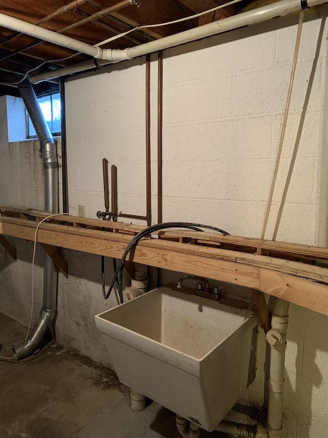 basement with sink