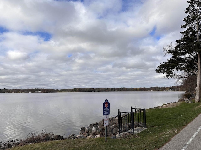 view of water feature