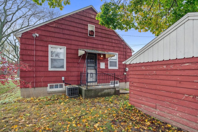 view of front of property featuring central AC