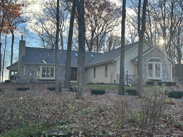 view of front facade