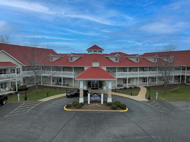 view of building exterior