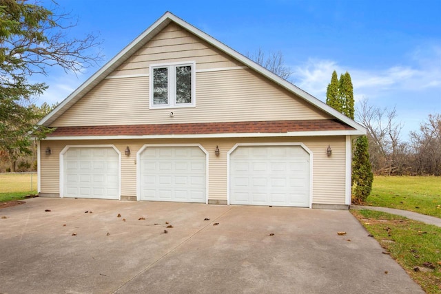 2730 Chestnut Dr, Plover, WI 54467 - view of detached garage