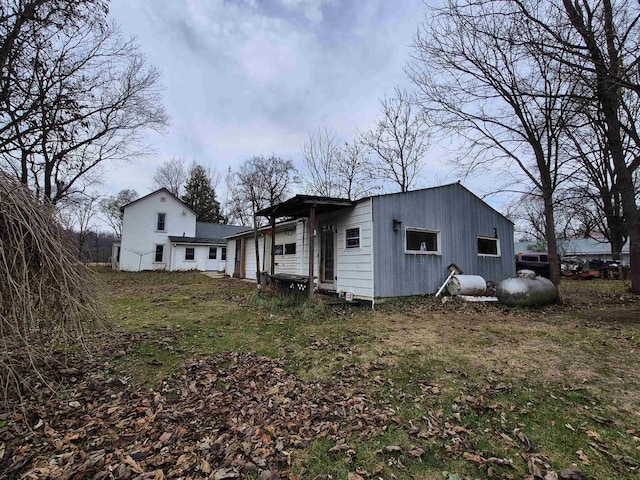 view of property exterior