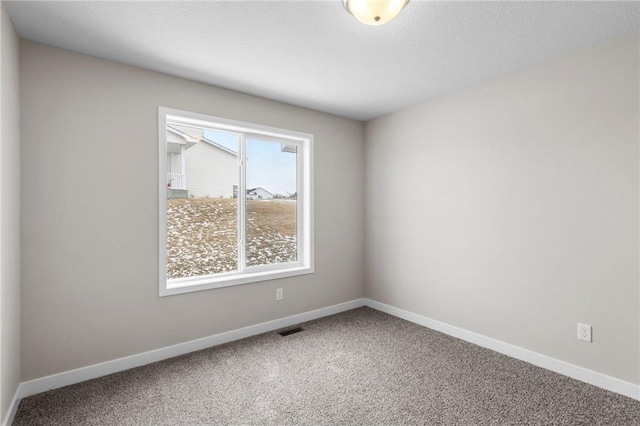 empty room with carpet