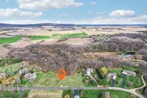 N4648 Allan Rd, Portage, WI 53901