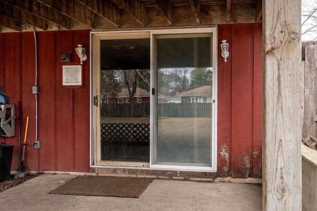 view of property entrance