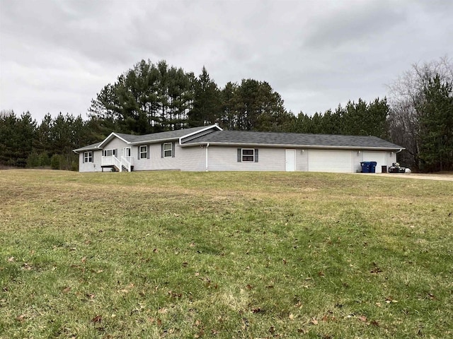 view of front of home with a front yard