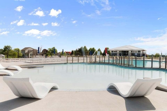 649 Eagleton Dr Unit 55-14, Lake Geneva, WI 53147 - view of community pool