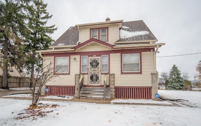 view of front of property