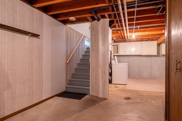 basement featuring washer / clothes dryer