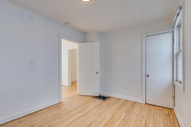 empty room featuring light hardwood / wood-style flooring