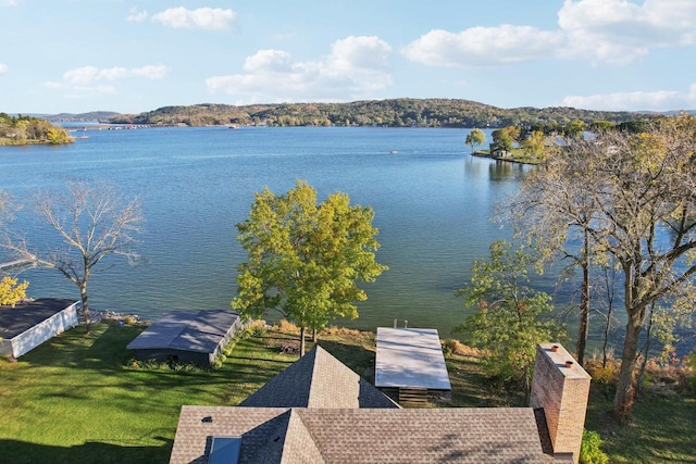 view of water feature