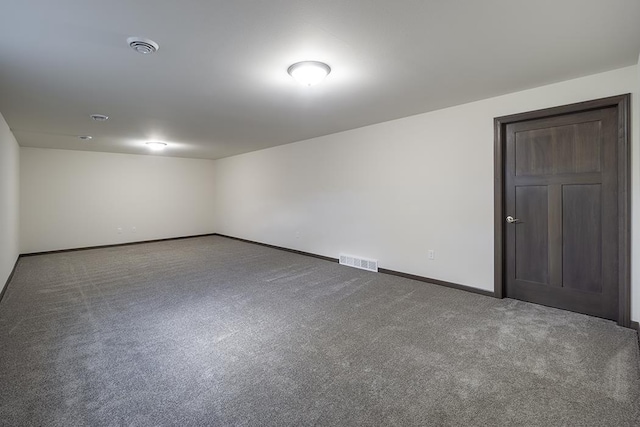 empty room featuring carpet flooring