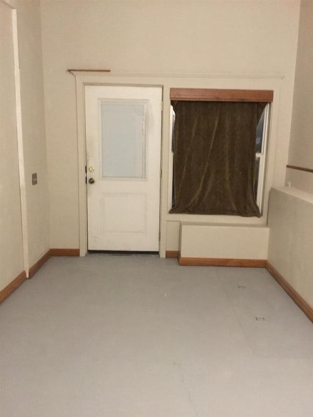 1002 7th Aly, Crivitz, WI 54114 - unfurnished room featuring baseboards