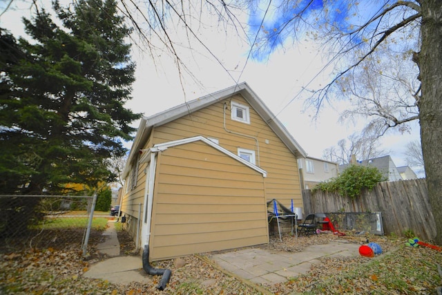 4828 N 25th St, Milwaukee, WI 53209 - view of side of home