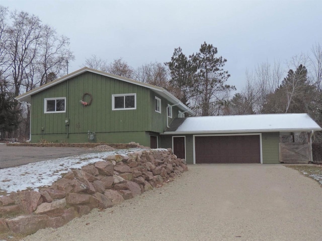 view of front of home featuring a garage