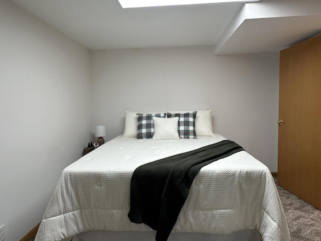 bedroom with carpet flooring