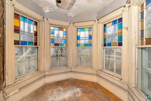 view of unfurnished sunroom