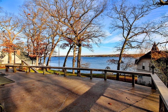 2572 N Shore Dr, Delavan, WI 53115 - deck with a water view