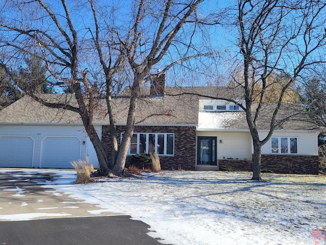 view of front facade with a garage