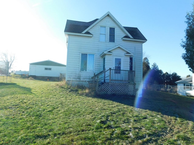 view of front of home with a front yard