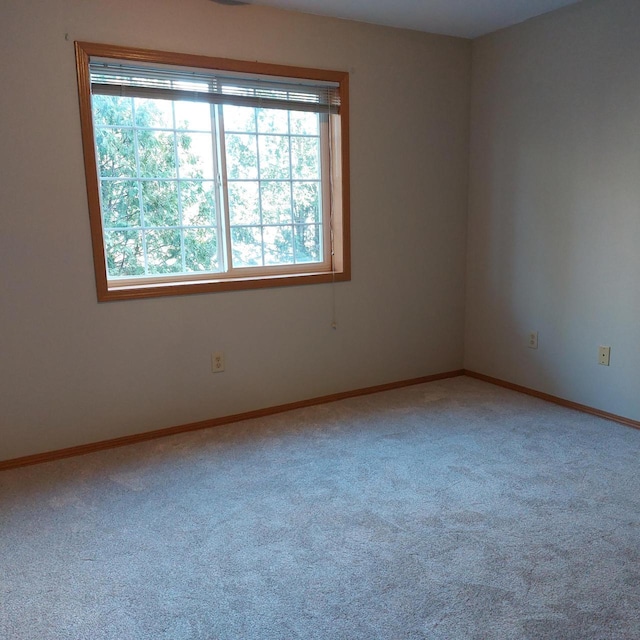 view of carpeted spare room