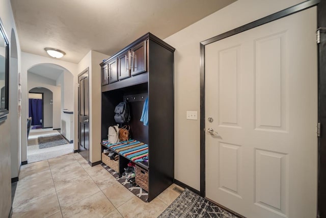 mudroom featuring light tile patterned floors