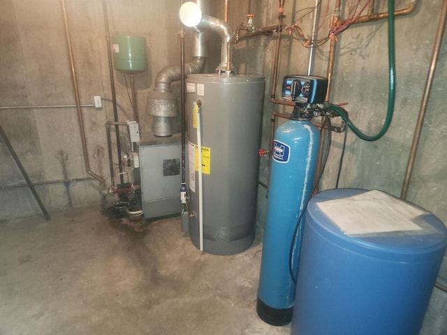 41 E Vista Blvd, Markesan, WI 53946 - utilities with gas water heater and a heating unit
