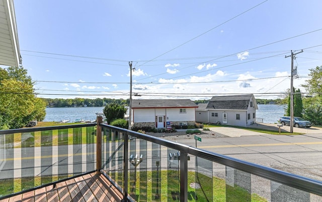 7134 N Tichigan Rd, Waterford, WI 53185 - balcony featuring a water view