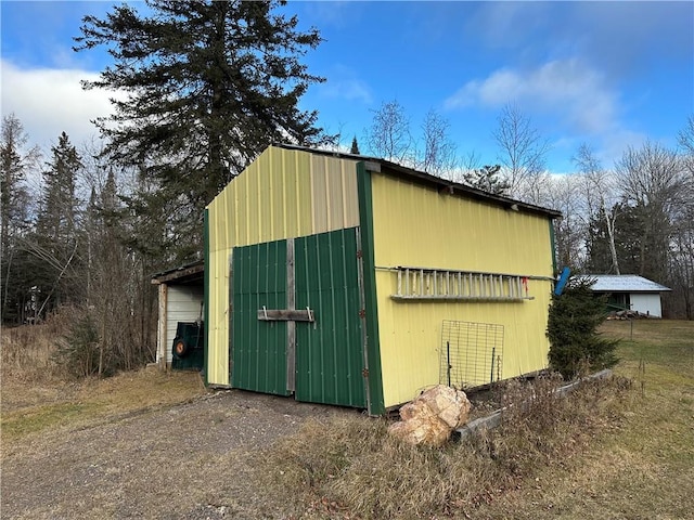 view of outbuilding