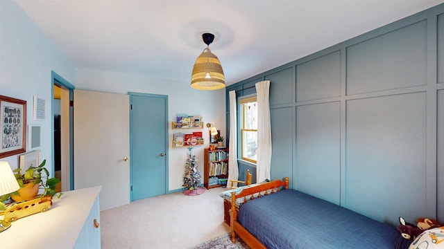 bedroom with carpet flooring