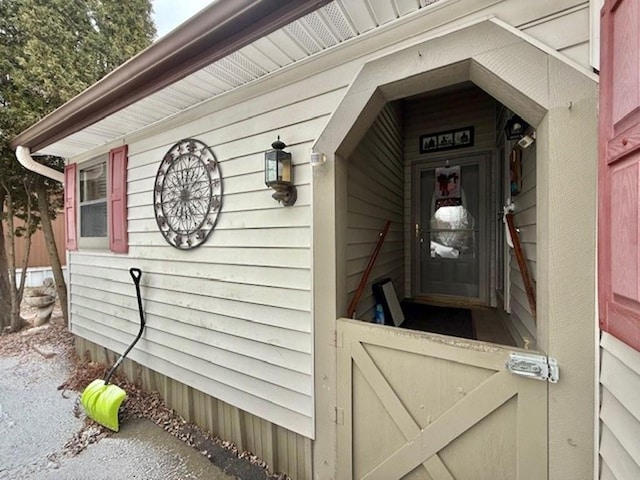 view of property entrance