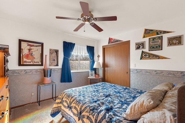 bedroom featuring ceiling fan