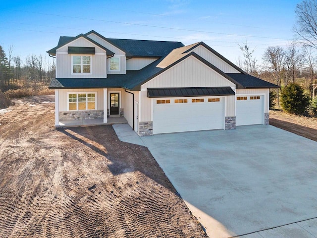 view of front of house with a garage