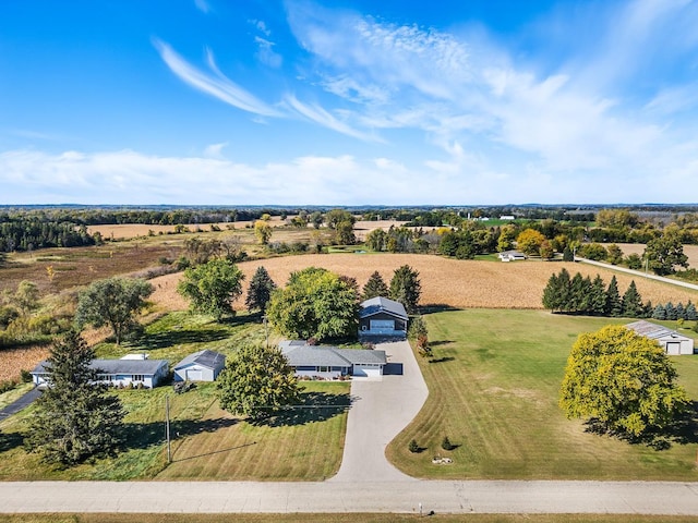 birds eye view of property featuring a rural view