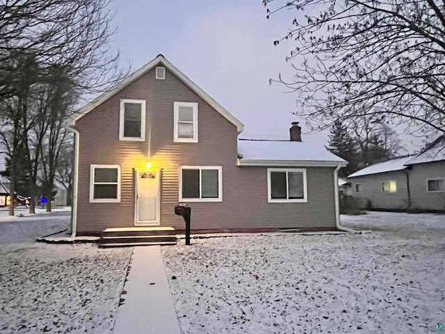 view of front of property