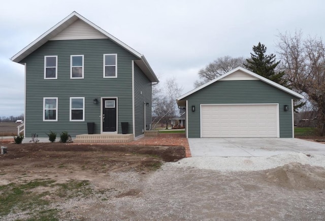 view of front facade featuring a garage