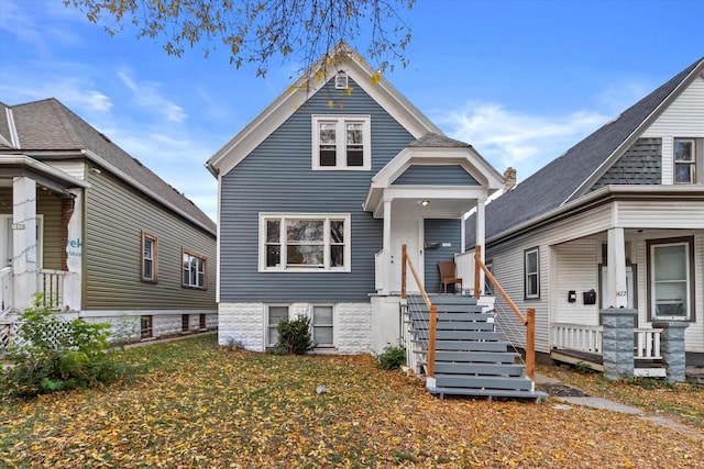 view of front of property