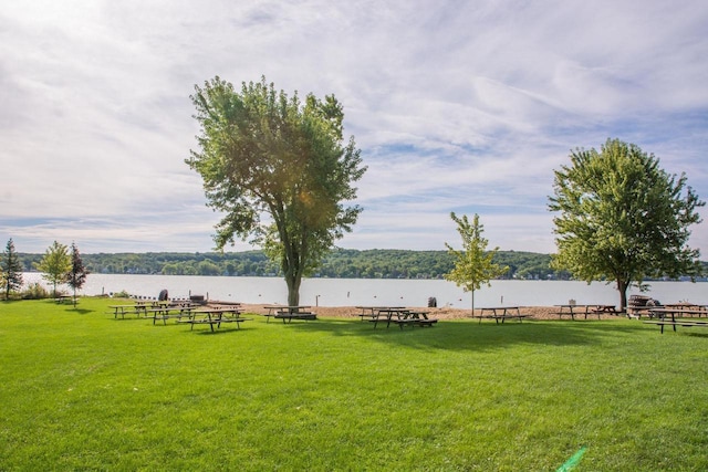 view of yard with a water view