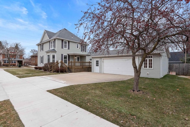 view of front of house with a front yard and covered porch