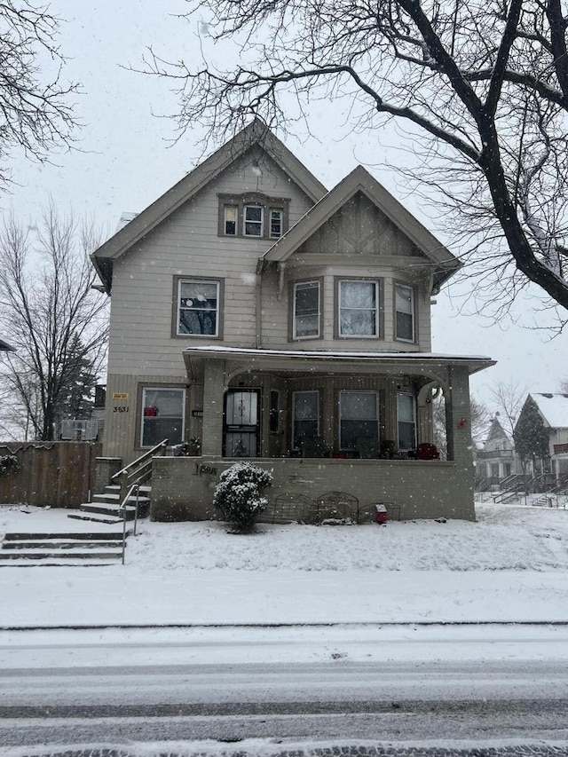 view of front facade featuring covered porch