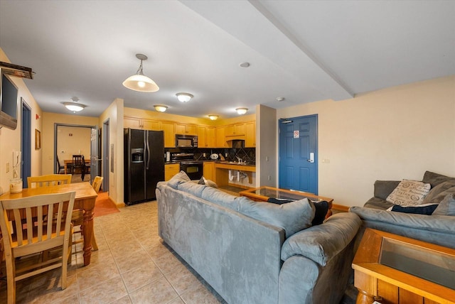 Listing photo 3 for 650 S Pier Dr Unit 5, Sheboygan WI 53081