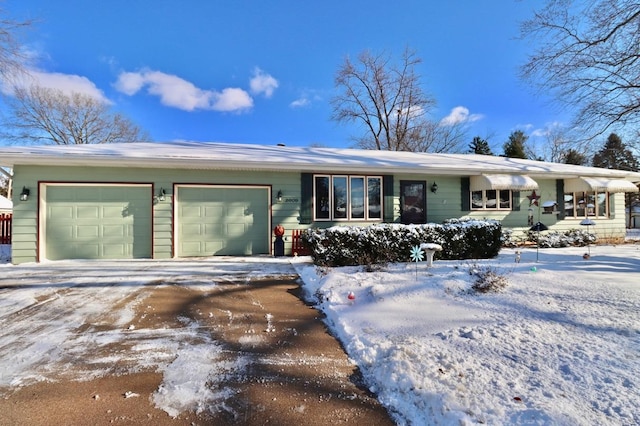 view of front facade with a garage