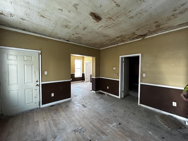 foyer featuring hardwood / wood-style flooring