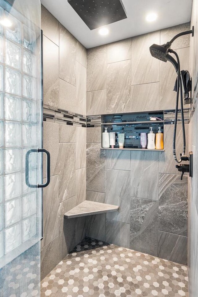 bathroom with walk in shower