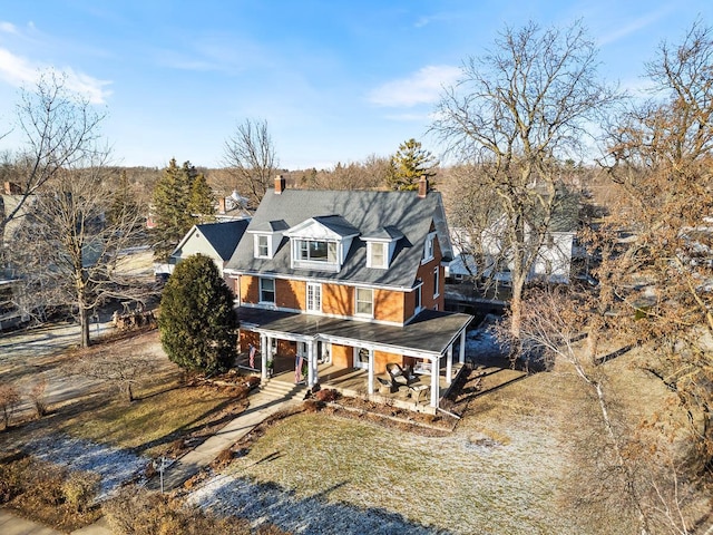 view of front of property featuring covered porch